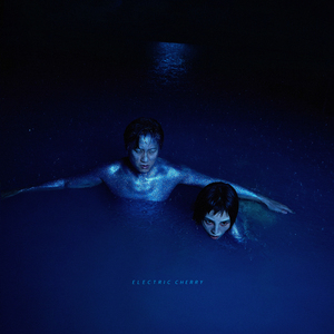 丁字裤阴脣肥大
